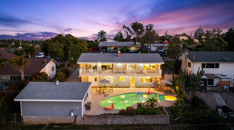 Primary Photo - 321 W Kalmia St