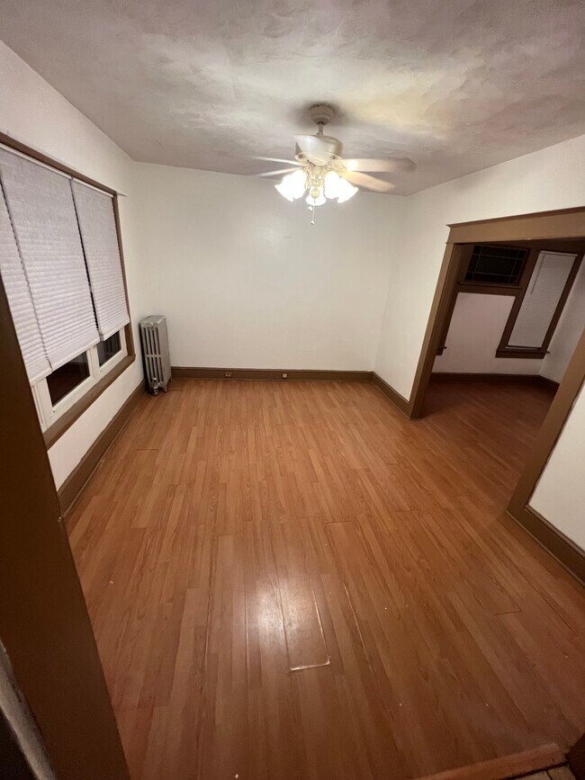 323 N Blakely St Unit 1, Dunmore, PA 18512 Apartments in Dunmore, PA