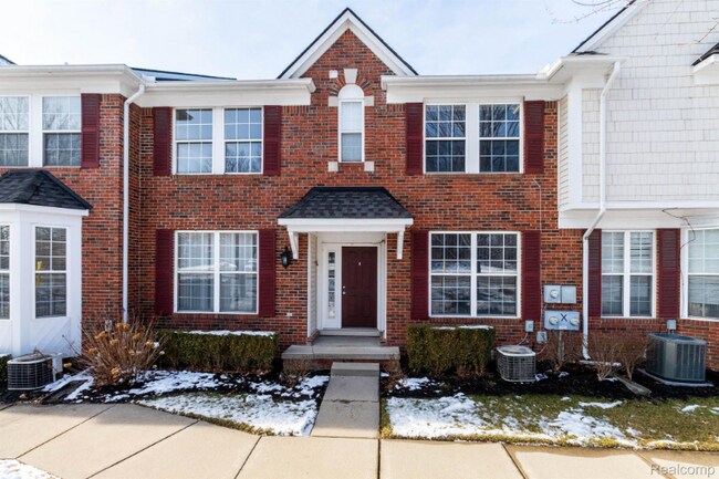 Building Photo - 41544 Mitchell Rd