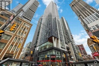 Building Photo - 357-357 King St W