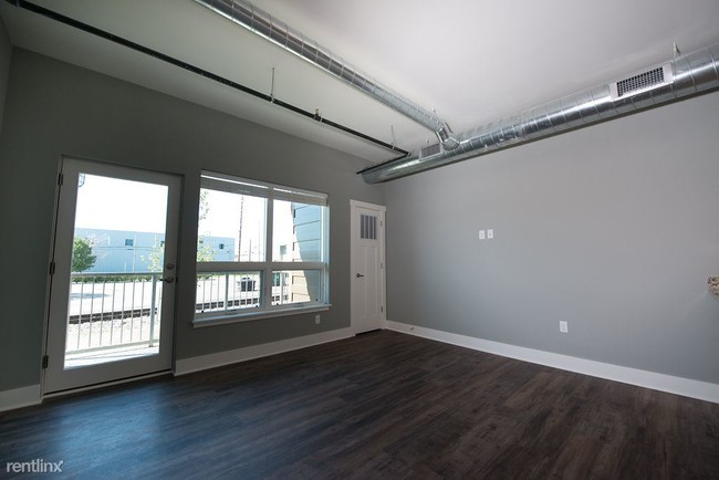 Building Photo - 420 Alabama Ave NW