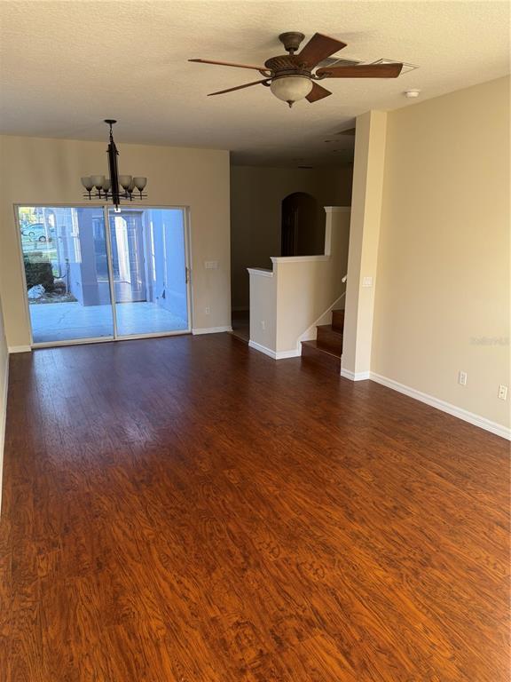 Foto del edificio - 13431 Carroway St