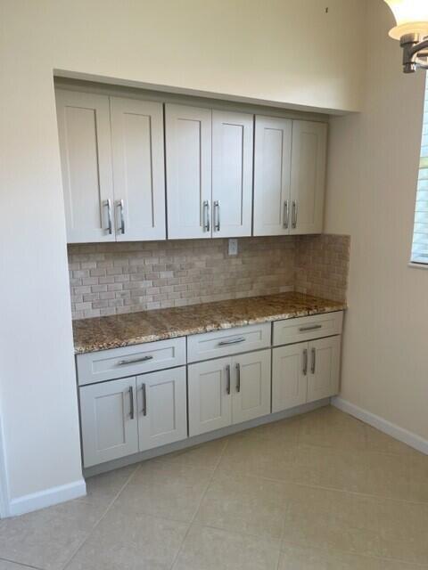 Building Photo - 309 Shoreline Cir