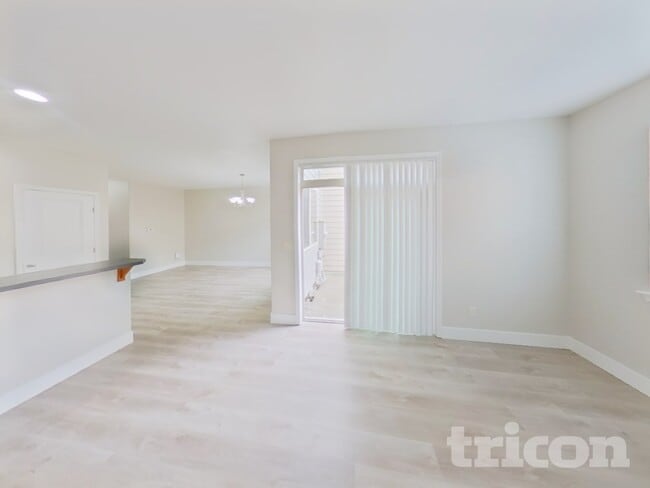 Foto del edificio - 11893 Dunhill Rd