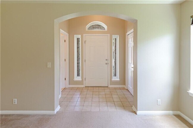 Foto del edificio - Bright & Spacious 3BR Home in Prime Leander Location – No HOA!