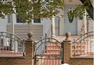 Building Photo - 226 Duncan Ave