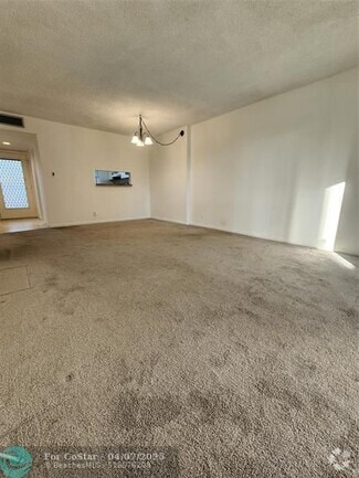 Building Photo - 3341 NW 47th Terrace