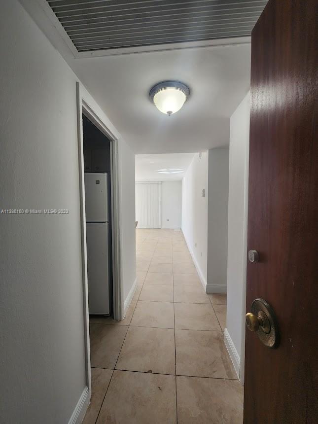 Foto del edificio - 5555 Collins Ave