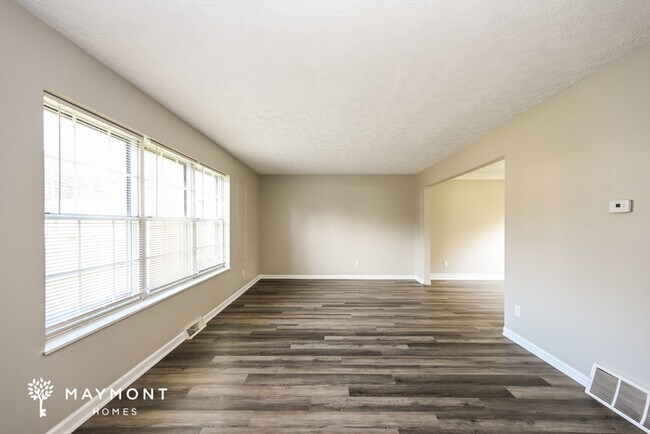 Foto del edificio - 3506 Lindenwood Dr