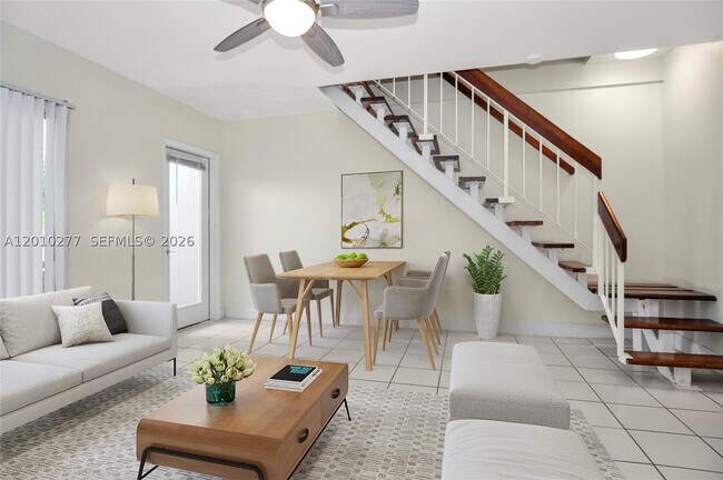 Building Photo - 798 Crandon Blvd