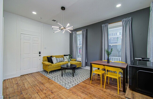 Foto del edificio - 1811 Washington Ave
