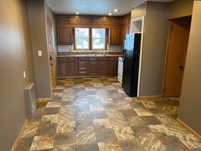 Foto principal - 1620 3rd Ave SE