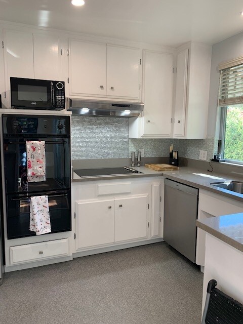 Kitchen - 2772 E 2nd St