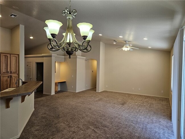 Building Photo - 2662 Bella Sera Dr