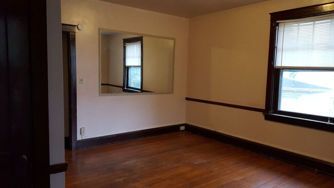 Building Photo - 48 S Hazel St