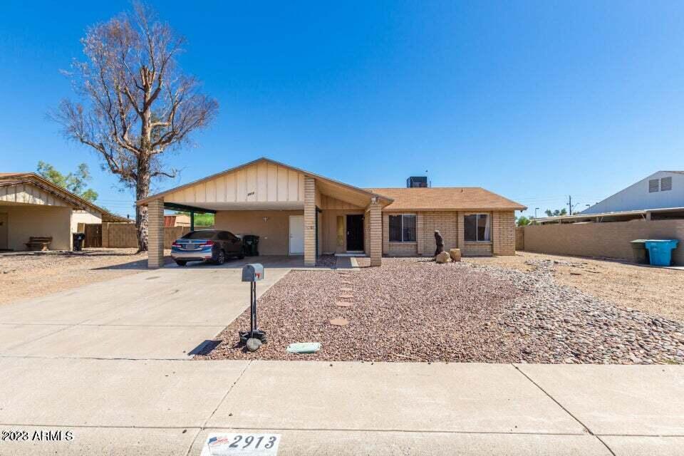 2913 W Woodridge Dr, Phoenix, AZ 85053 House Rental in Phoenix, AZ