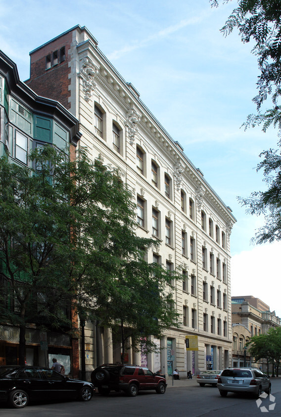 Foto del edificio - YMCA Senior Apartments