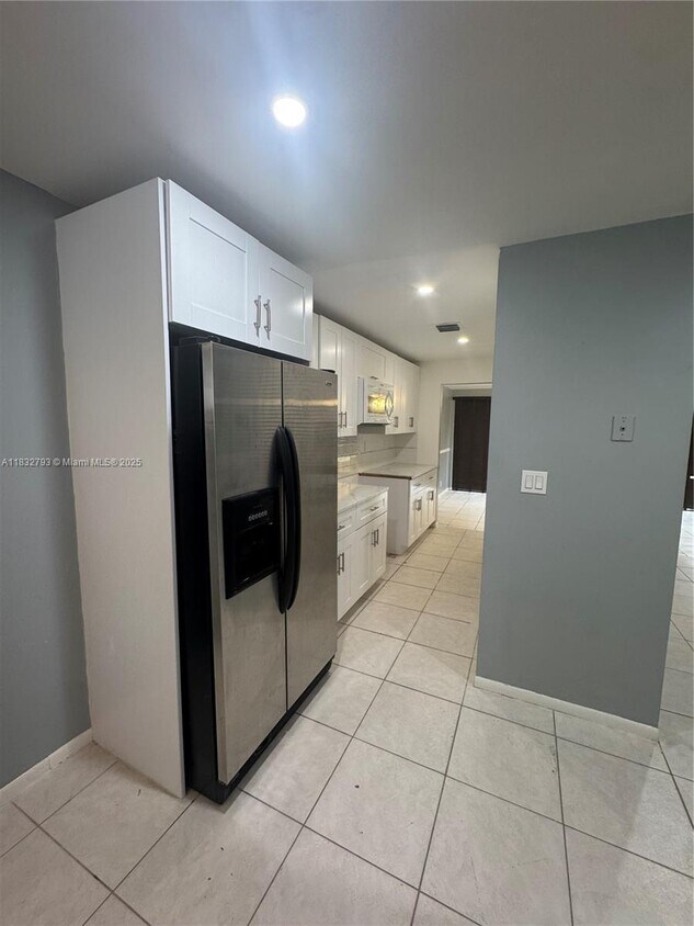 Foto principal - 834 NW 81st Way