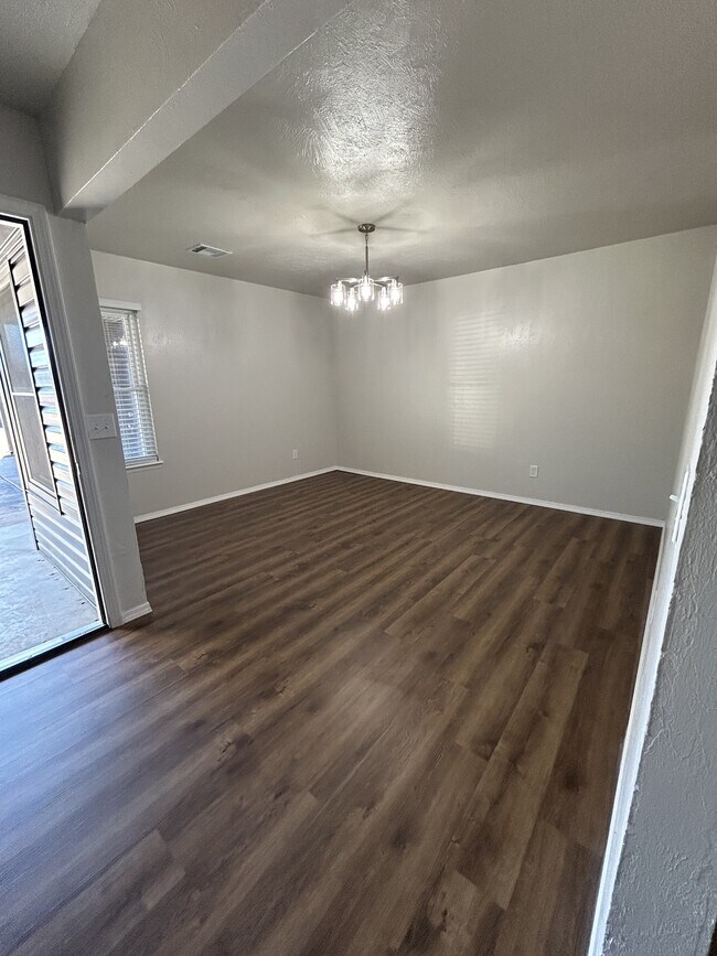 Foto del edificio - 1125 NW 105th St