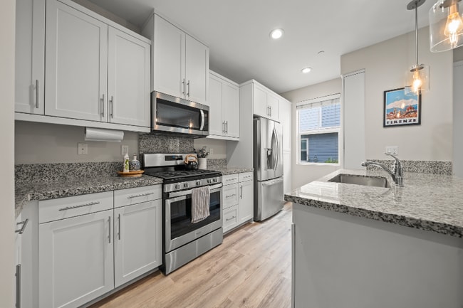 Building Photo - 524 Surfbird Ln