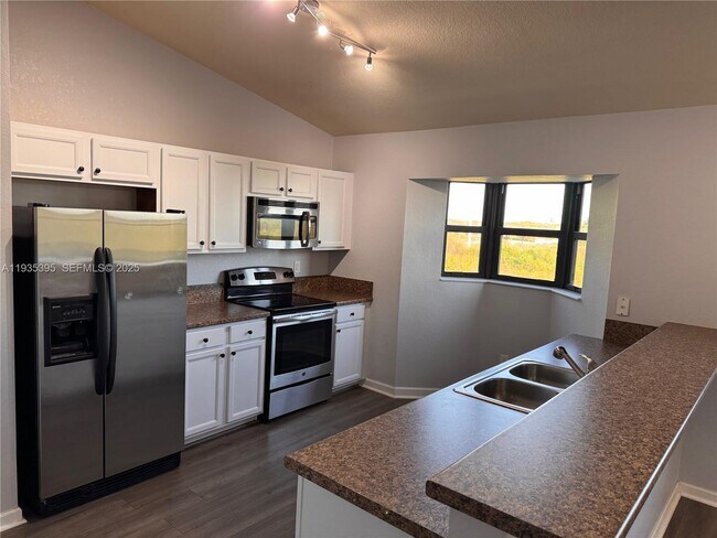 Building Photo - 22541 SW 88th Pl