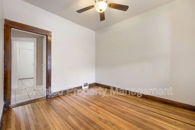Foto del edificio - 533 E 6th Ave