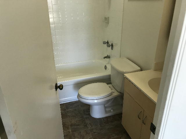 Building Photo - To register for the showing time below, no...