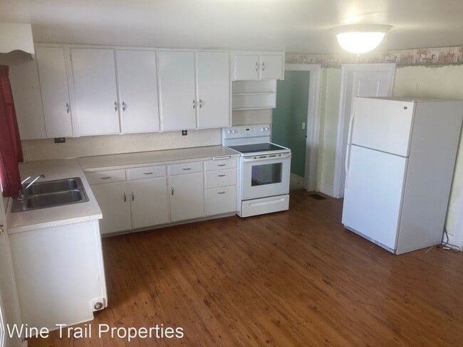 Building Photo - 4 br, 1 bath House - 2241 Havens Corners Rd.