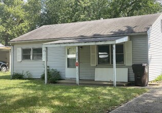 Building Photo - 2013 Greendale Dr