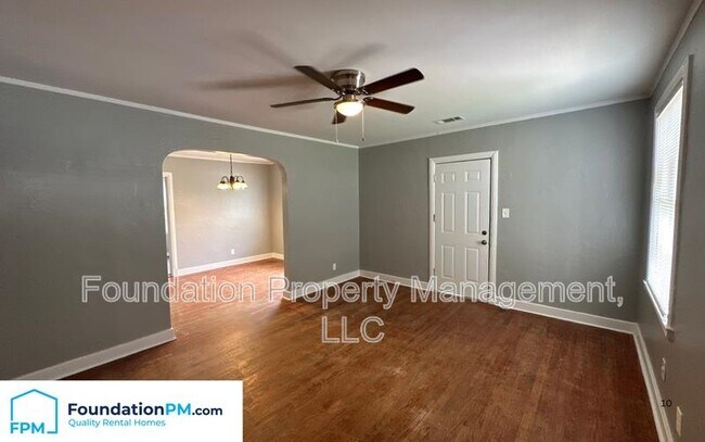 Foto del edificio - 778 N Merton St
