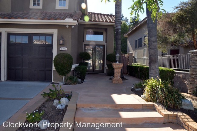 Building Photo - 5 br, 4 bath House - 6159 Park Crest Dr