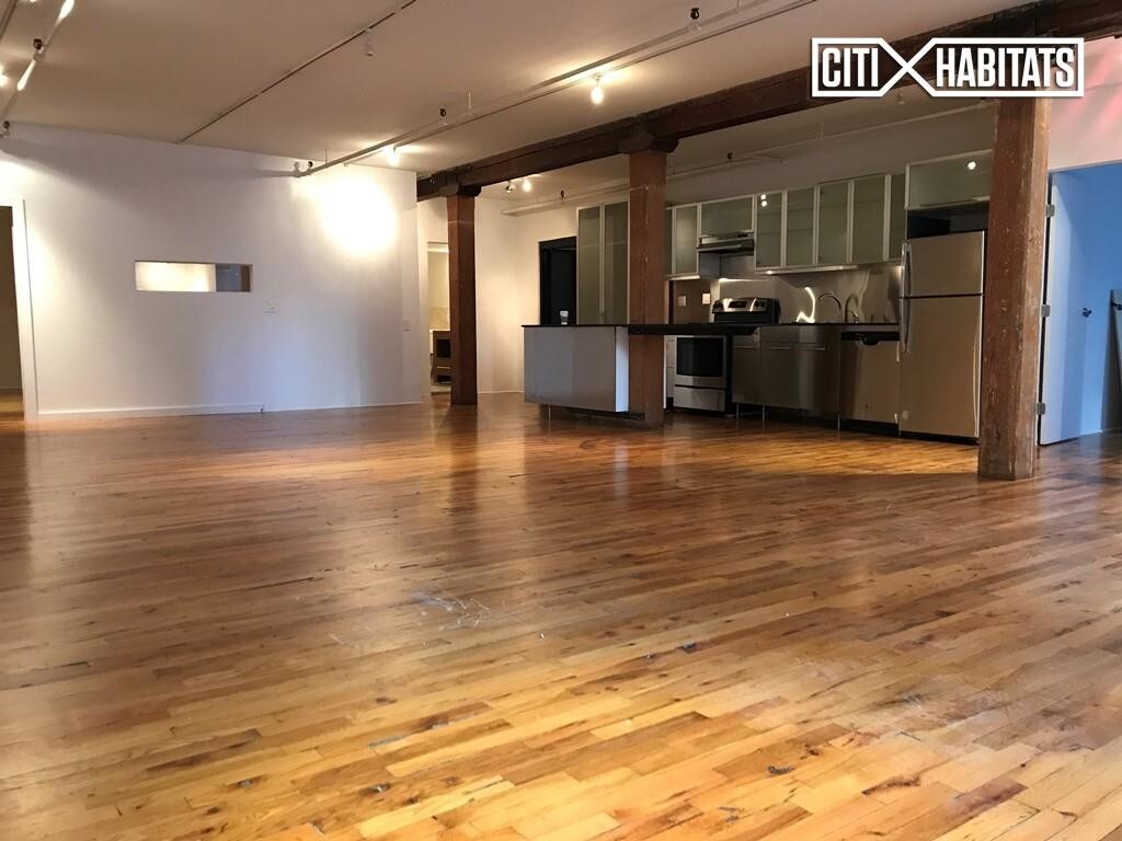 Foto del edificio - 110 W 26th St