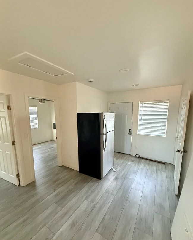 Foto del edificio - 5203 E Falls View Dr