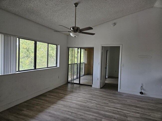 Photo - 2445 SW 18th Terrace Apartment