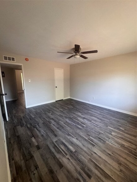 Building Photo - 5528 Gibson Dr