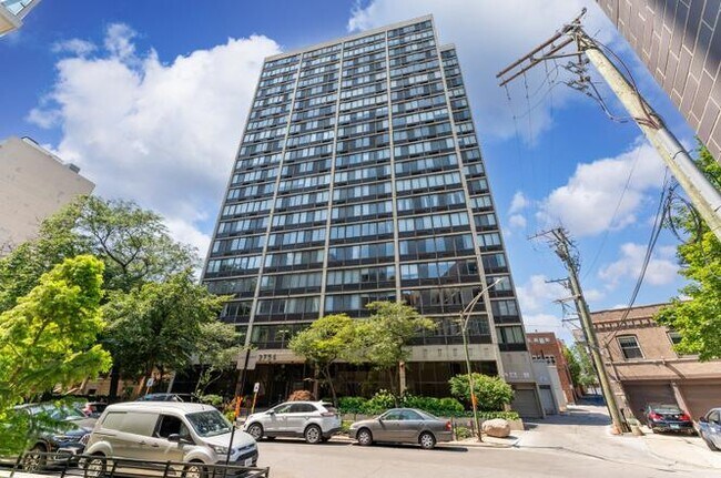 Foto del edificio - 2754 N Hampden Ct