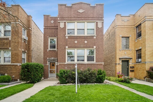 Foto del edificio - 5719 N Meade Ave