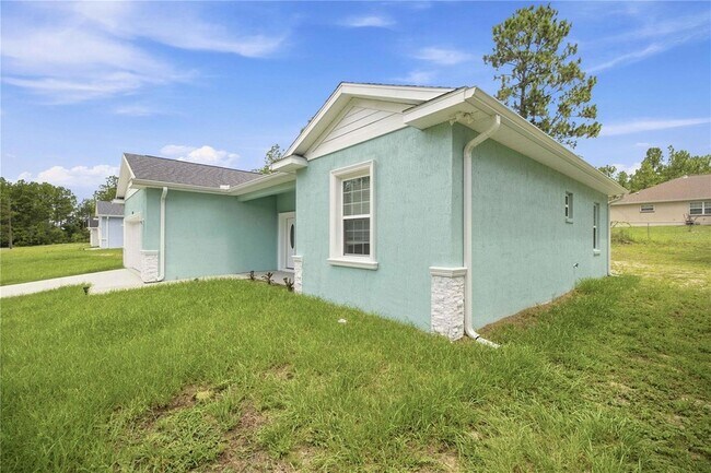 Building Photo - 13765 SW 81 Cir