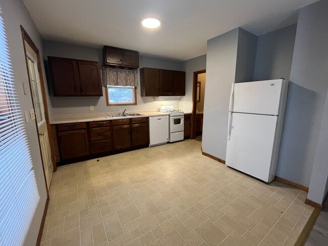 Foto del edificio - 2 Bed 1 Bath