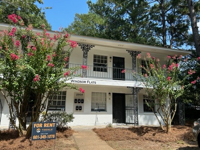 Foto del edificio - 2904 Windsor Ave