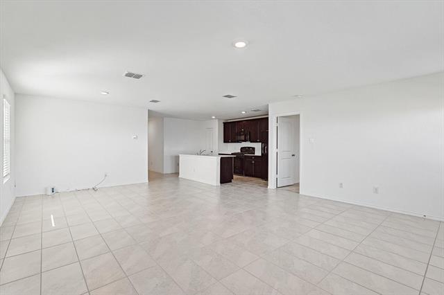 Building Photo - 8628 Mount Evans Ct