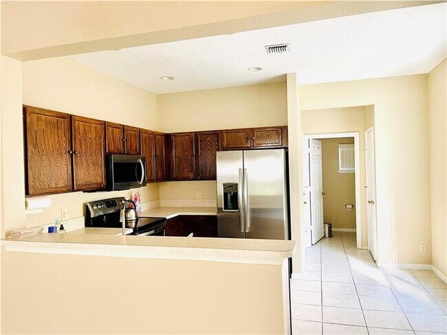 Building Photo - 1144 Woodfield Ct