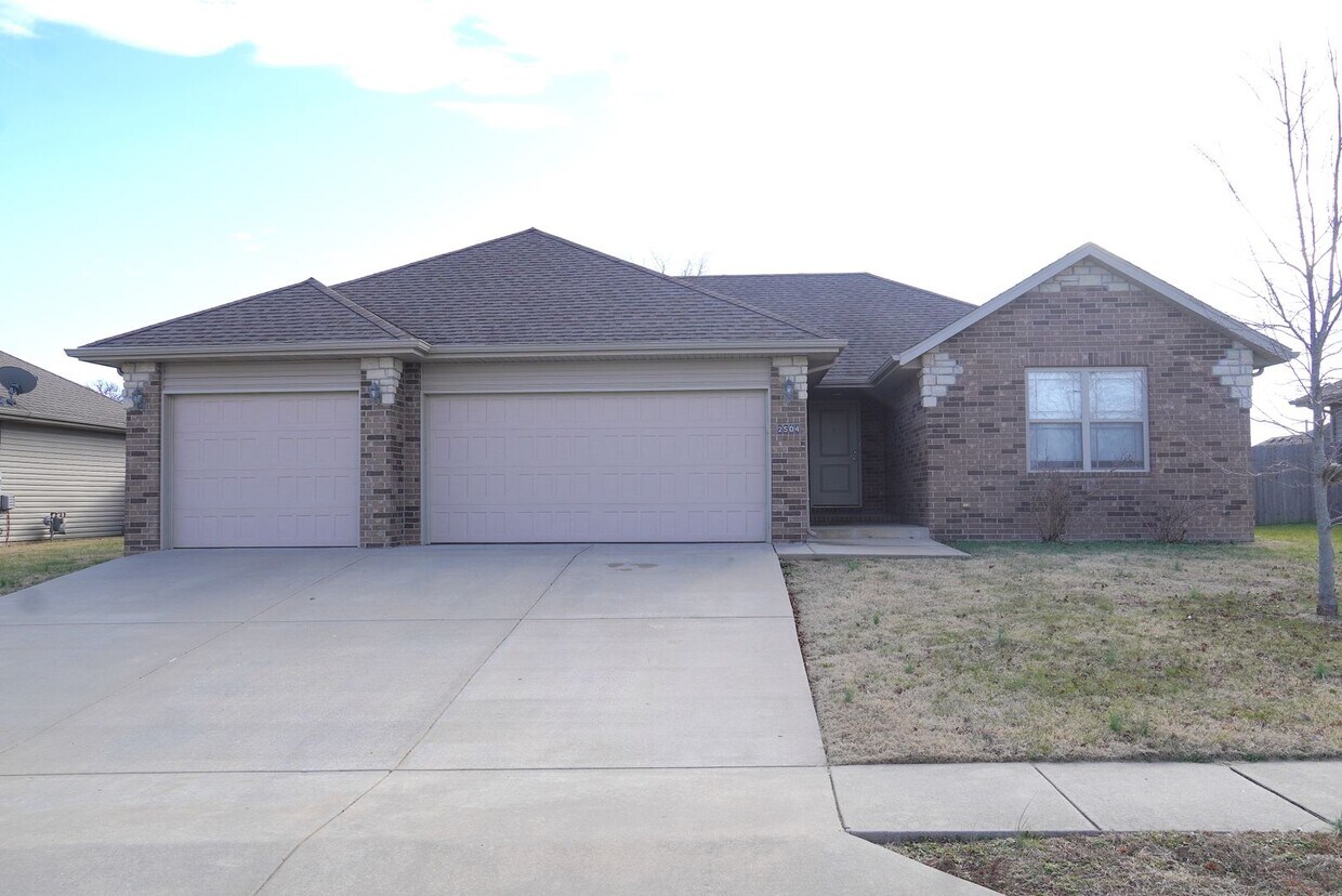 Beautiful 4 bedroom home for rent in Ozark! House Rental in Ozark, MO