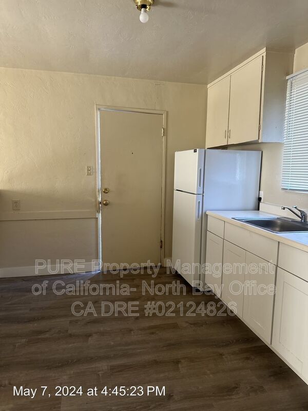 Foto del edificio - 530 Talmage Rd