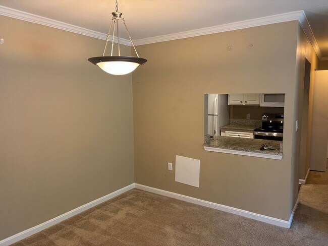 Foto del edificio - 18336 Streamside Dr