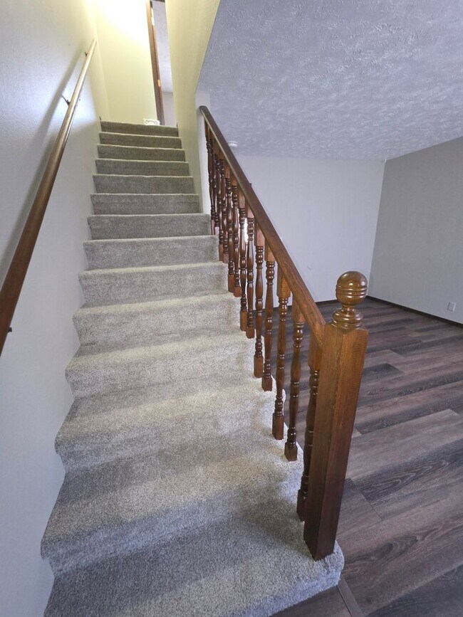 Foto del edificio - 507 Elm Ave