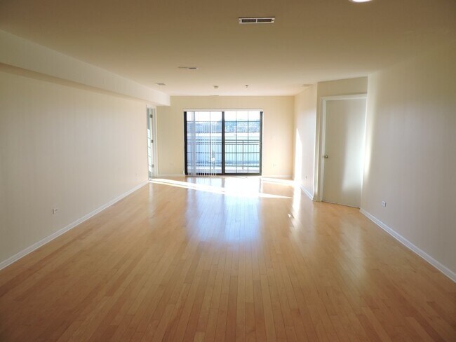 Foto del edificio - 8255 Skokie Blvd