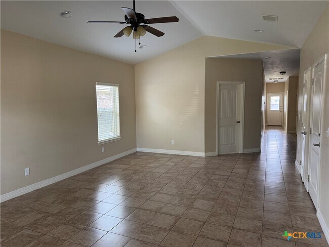 Building Photo - 1108 Indian Mallow Dr