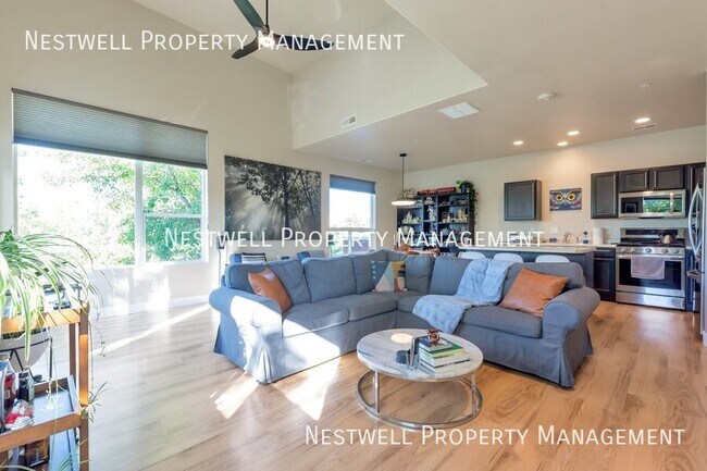 Foto del edificio - 4512 W S Jordan Pkwy