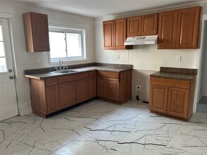 Building Photo - 404-452 NY-52